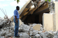 Board chair for CLEF credit union looks at building wreckage