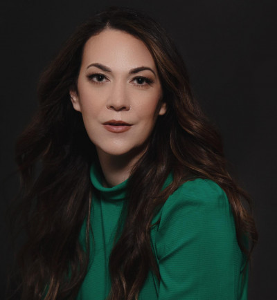 Jennifer Lopez Kouchis